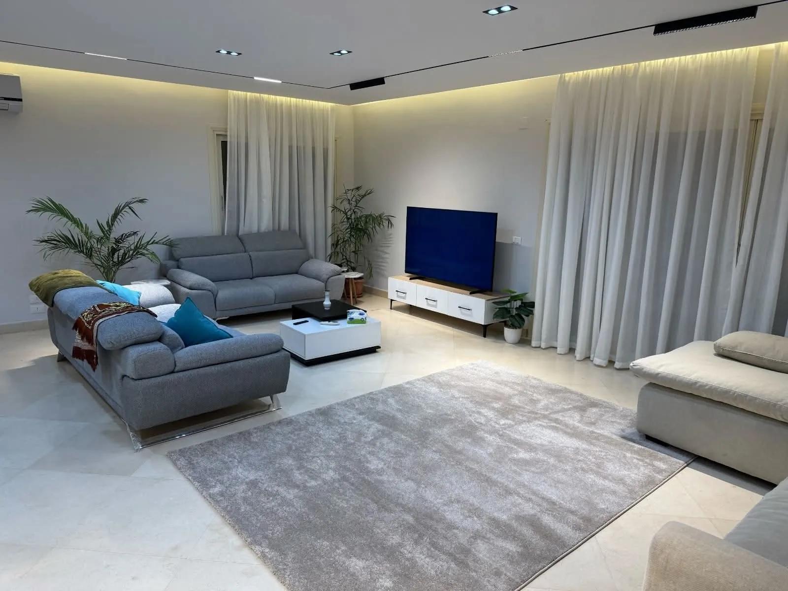 Sunny Apartment For Sale in Maadi Sarayat Cairo Egypt