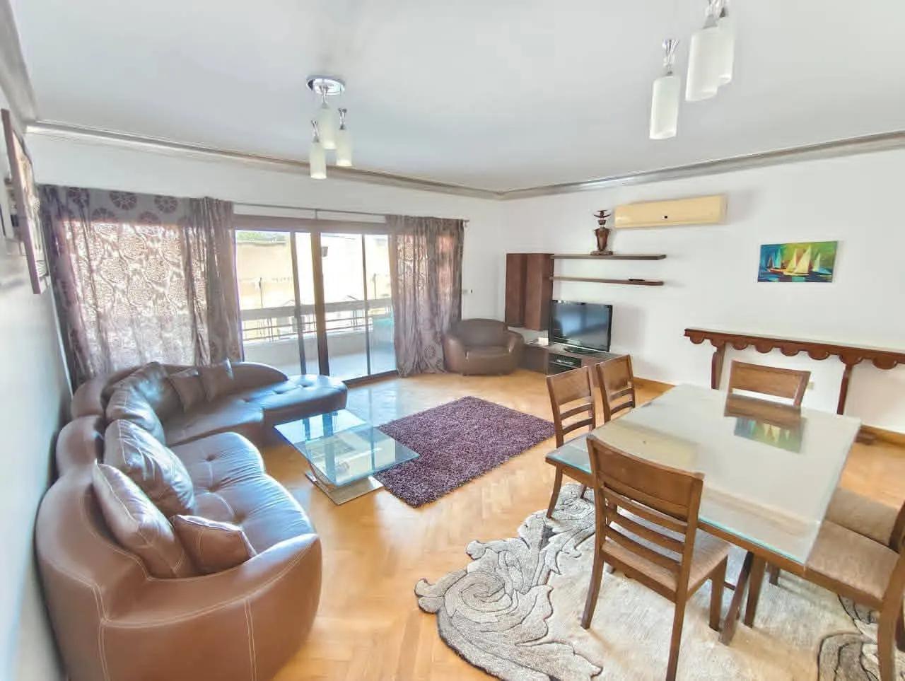 شقه مفروشه للايجار في سرايات المعادي القاهره مصر